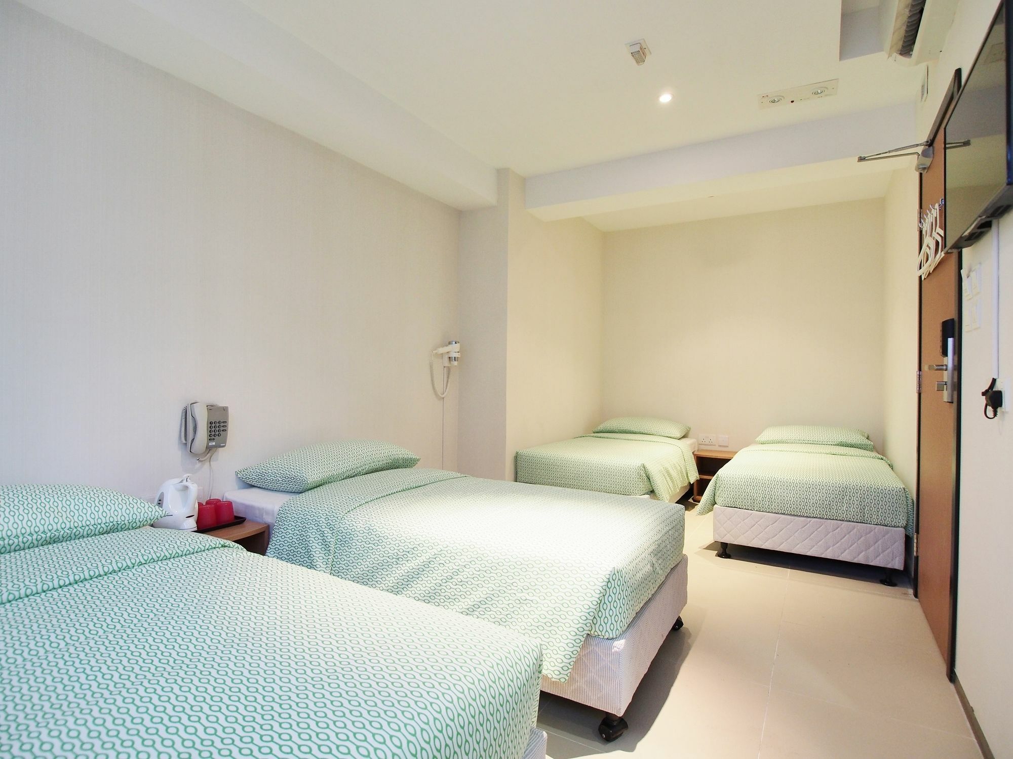 Berlin Hotel Kowloon  Dış mekan fotoğraf
